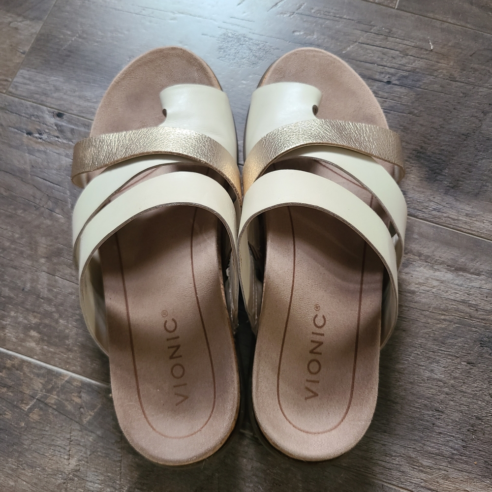 Vionic Cream and Metallic Gold Crossover Slide Sandals
